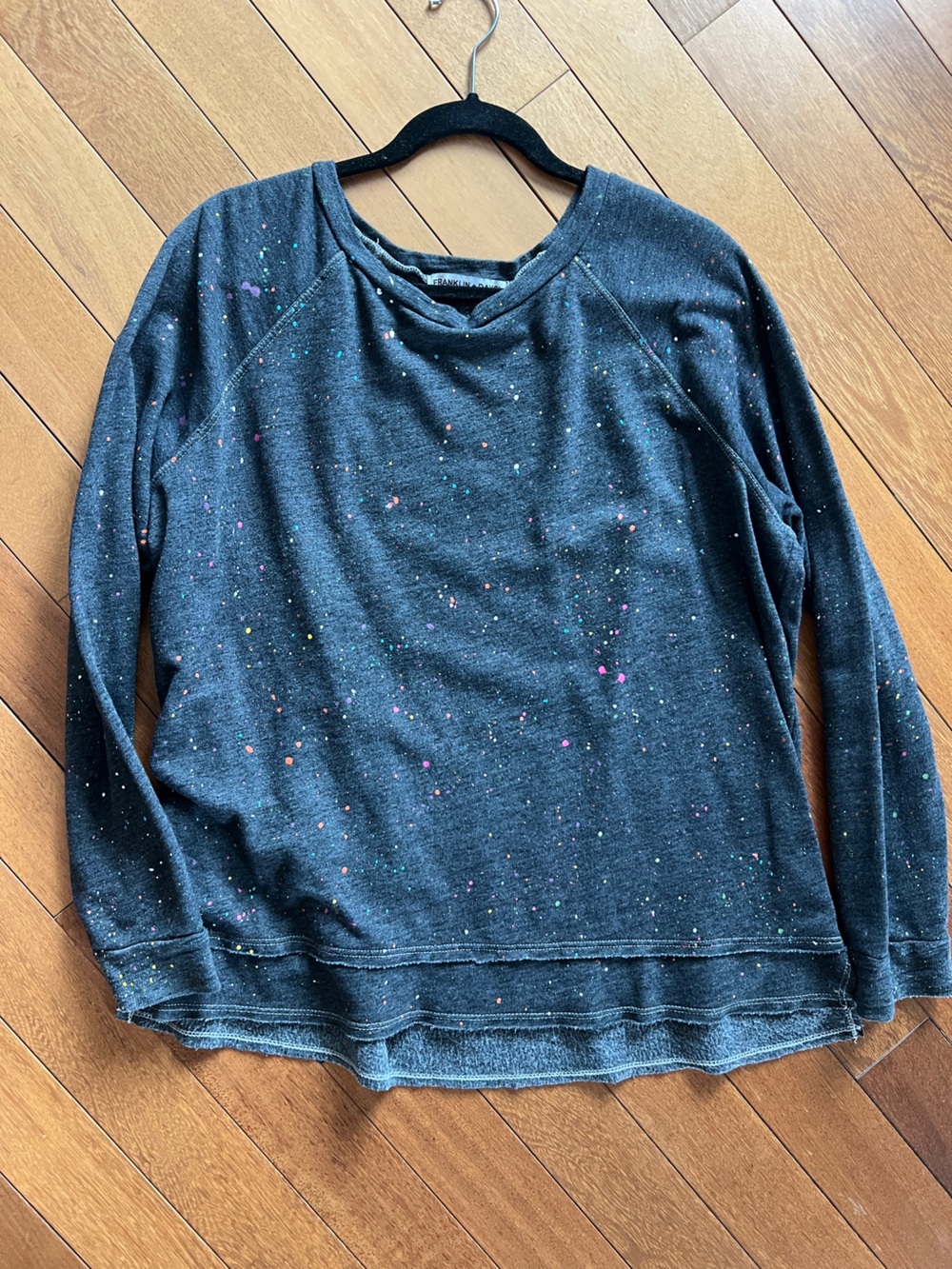 Franklin and Daysi paint platter charcoal sweatshirt